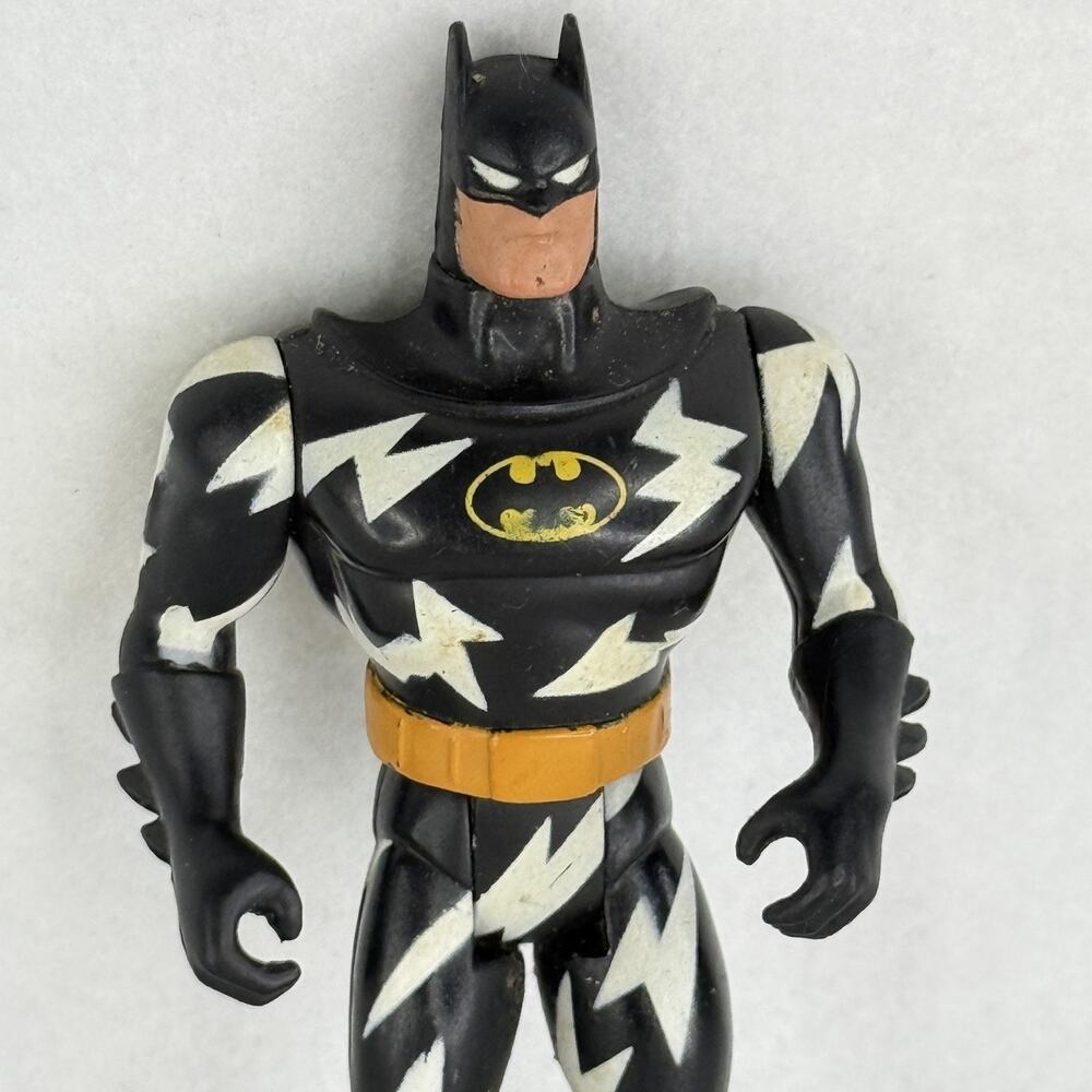 Vintage 1993 DC Comics Kenner Batman Animated Action Figure Lightning 5in Toy